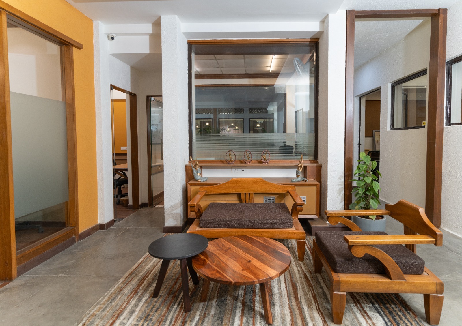 Office Space For Rent in Sector 63