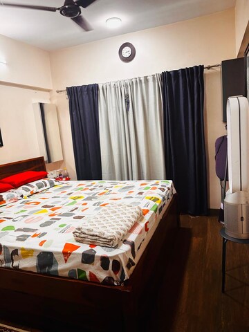 Bedroom in 2 BHK Apartment at Veena Serenity, Chembur – for Rent
