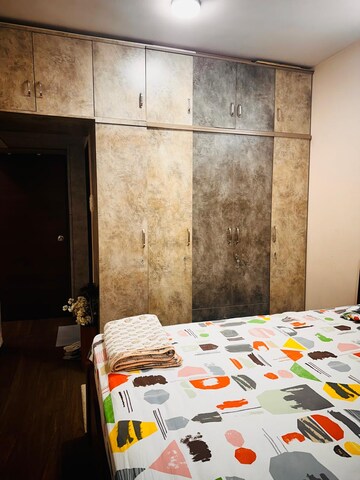 Bedroom in 2 BHK Apartment at Veena Serenity, Chembur – for Rent