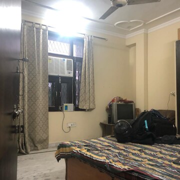 Bedroom in 4 BHK Villa at Sector 21 – for Rent
