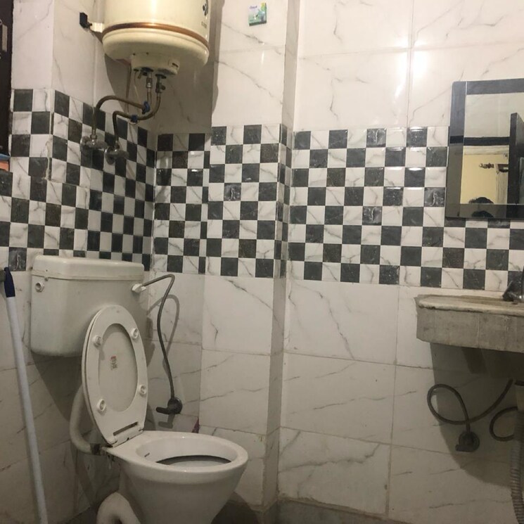 Bathroom, sector 21 4 Bedroom 204 Sq.Ft. Villa In Sector 21 Gurgaon 8542232