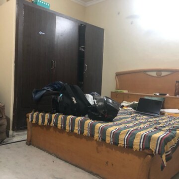 Bedroom in 4 BHK Villa at Sector 21 – for Rent