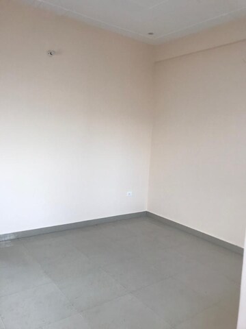 Room in 2 BHK Apartment at Sangolda – for Rent
