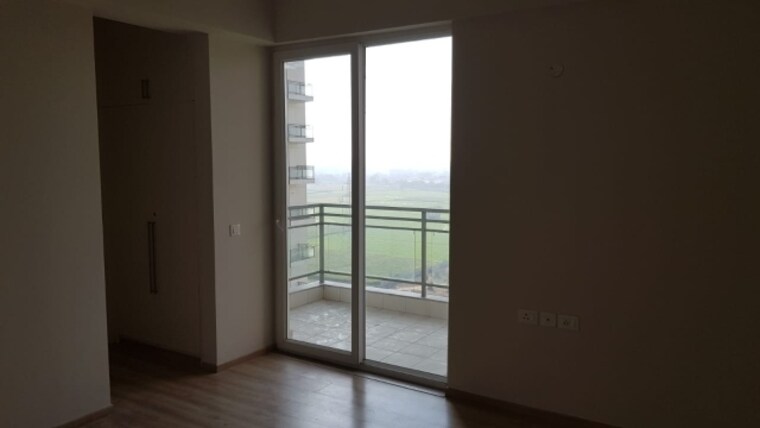 Room, dlf-the-primus 3 Bedroom 1799 Sq.Ft. Apartment In Sector 82a Gurgaon 8542235