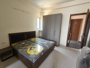Bedroom in 1 RK Apartment at SAS Tower, Sector 38 – for Rent