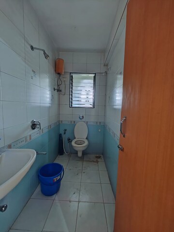 Bathroom in 2 BHK Apartment at Bhoj Bhavan, Chembur – for Rent
