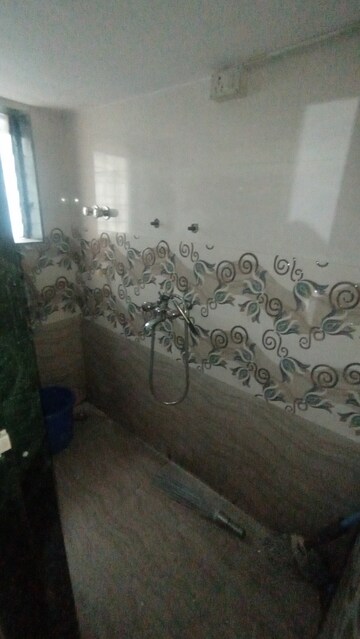 Bathroom in 1 BHK Apartment at Dombivli West – for Rent