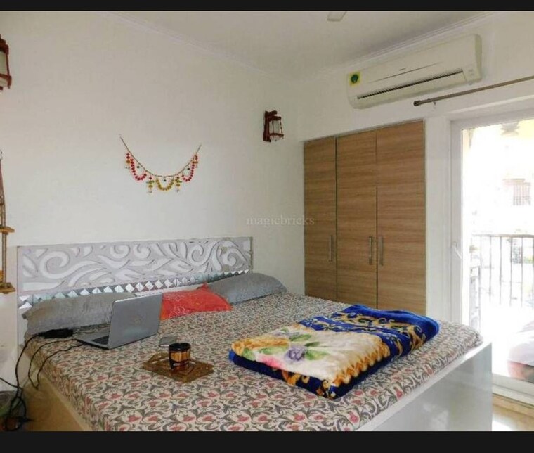 Bedroom, sector 16c greater noida 3 Bedroom 1300 Sq.Ft. Apartment In Sector 16c Greater Noida Greater Noida 8542466