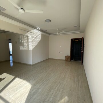 2 BHK Apartment For Rent in Je And Vee Om Trimurti, Dindoshi