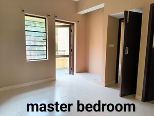 Room in 2 BHK Apartment at Matigara – for Sale