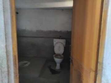 Attached Bathroom in 4 BHK Independent House at Bairiya – for Sale