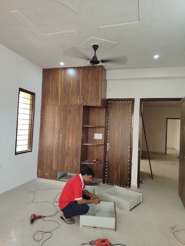Bedroom in 6+ BHK Independent House at Sector 2 – for Rent