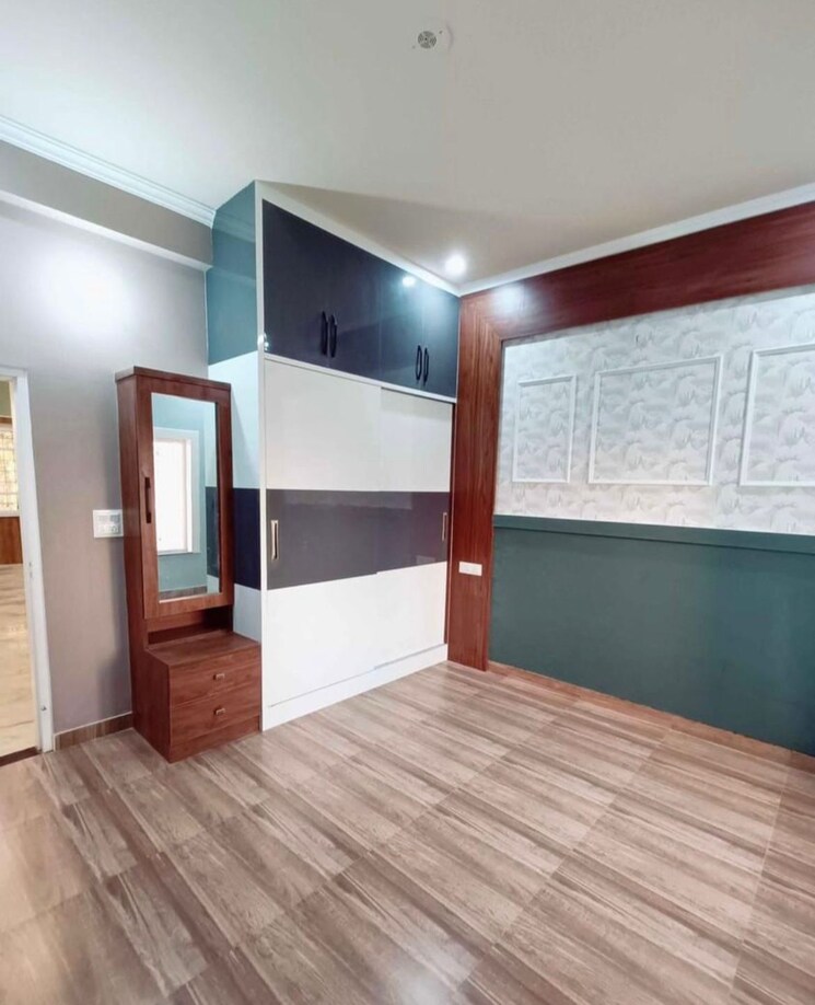 Room, sahastradhara road 3 Bedroom 137 Sq.Yd. Villa In Sahastradhara Road Dehradun 8542627