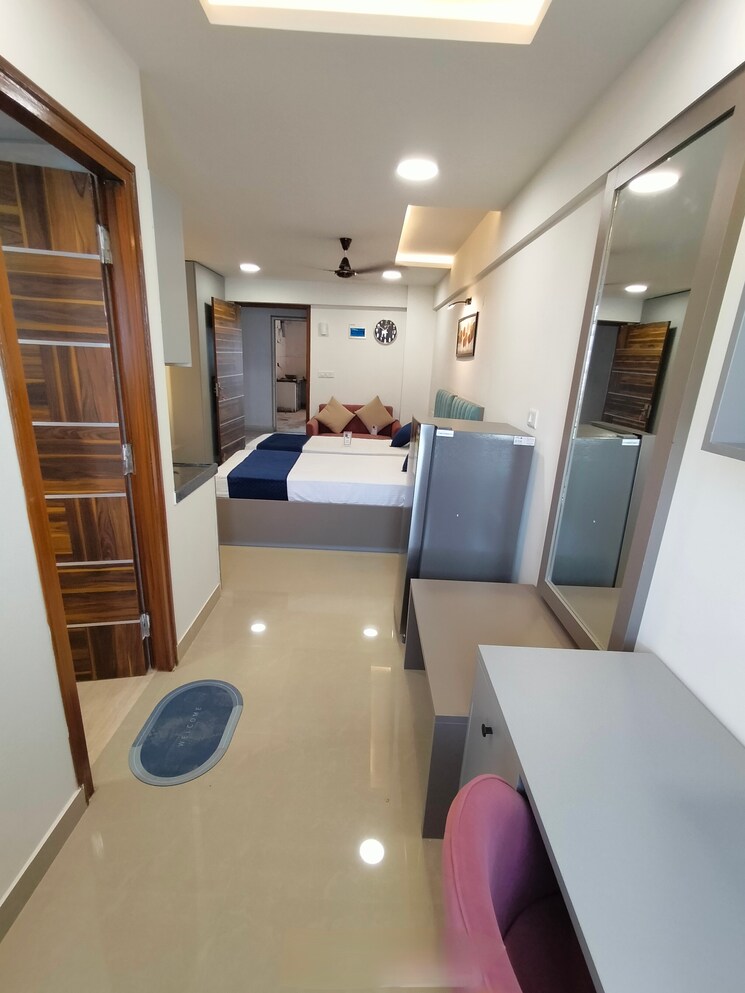 Master Bedroom, okay-plus-solitaire-suites Studio 405 Sq.Ft. Apartment In Ramnagariya Jaipur 8542671