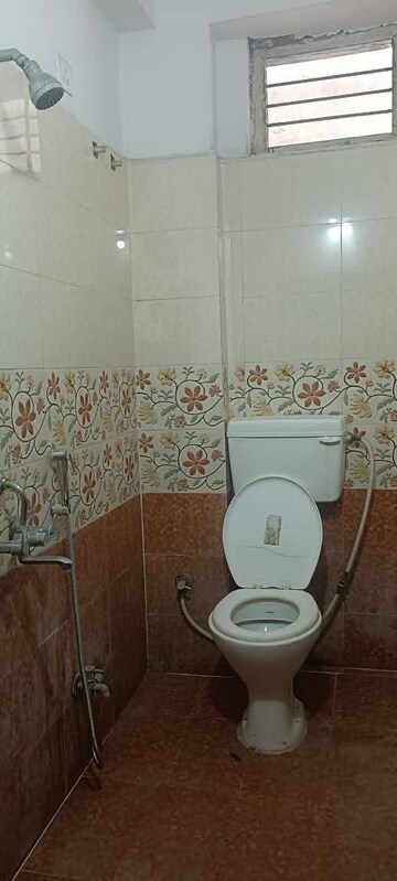 Bathroom in 1 BHK Apartment at Begumpet – for Rent