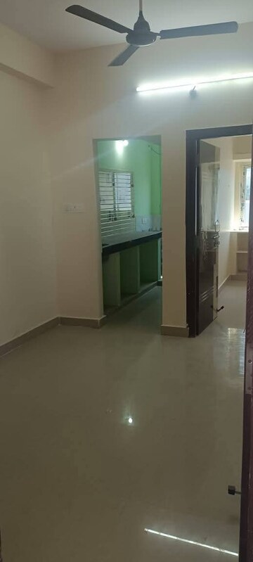Room in 1 BHK Apartment at Begumpet – for Rent