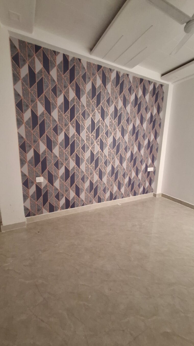 Room, sector 1 greater noida 3 Bedroom 1480 Sq.Ft. Builder Floor In Sector 1 Greater Noida Greater Noida 8542688