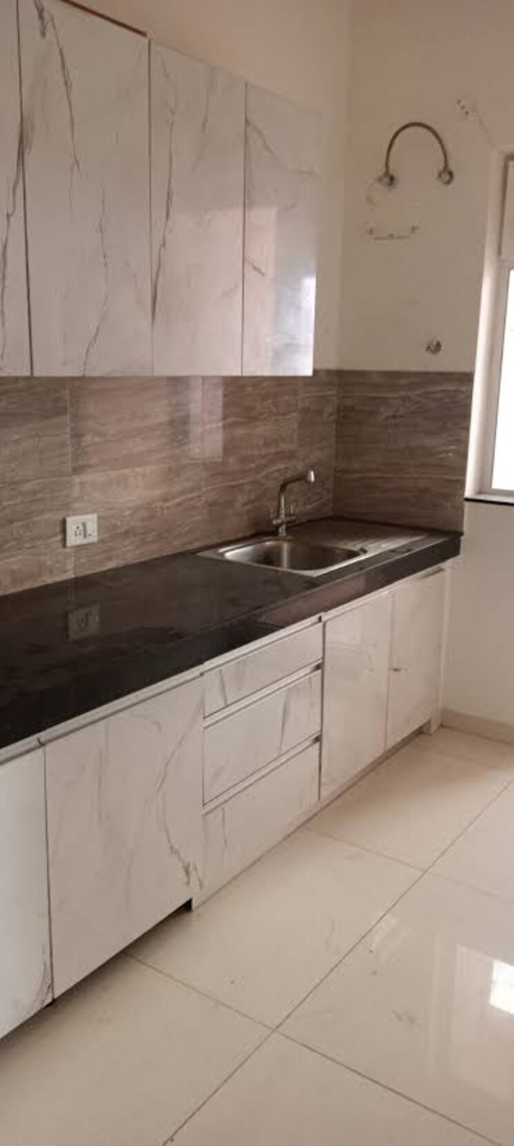 Kitchen, kashish-manor-one 3 Bedroom 2325 Sq.Ft. Apartment In Sector 111 Gurgaon 8542729