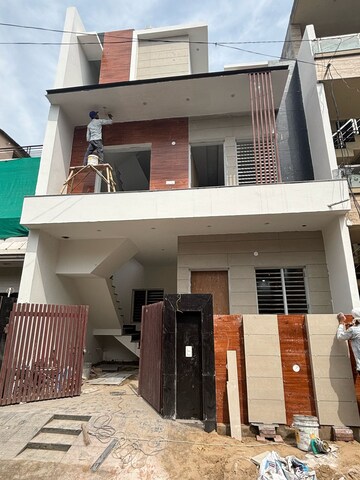 4 BHK Villa For Sale in Lohgarh