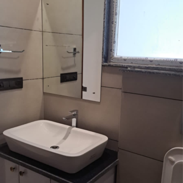 Bathroom in 3.5 BHK Villa at Sector 23 – for Rent