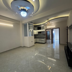 Room in 2 BHK Apartment at Sahastradhara Road – for Sale