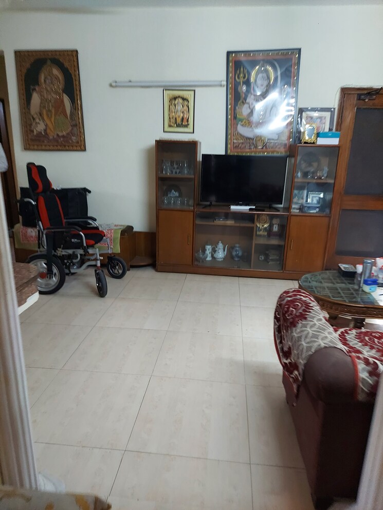 Living Room, vasundhara enclave 3 Bedroom 122 Sq.Mt. Apartment In Vasundhara Enclave Delhi 8543012