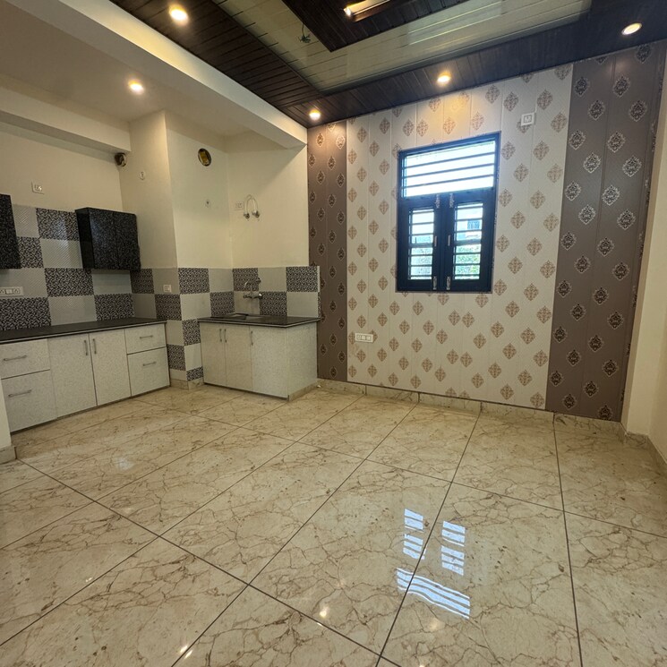  Parking, saharanpur road 1 Bedroom 984 Sq.Ft. Apartment In Saharanpur Road Dehradun 8542944