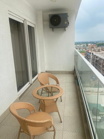 1 BHK Apartment For Rent in Central Park 3 The Room, Sohna Sector 33