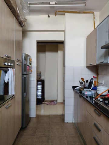 Kitchen in 3 BHK Apartment at Unitech Fresco, Sector 50 – for Rent