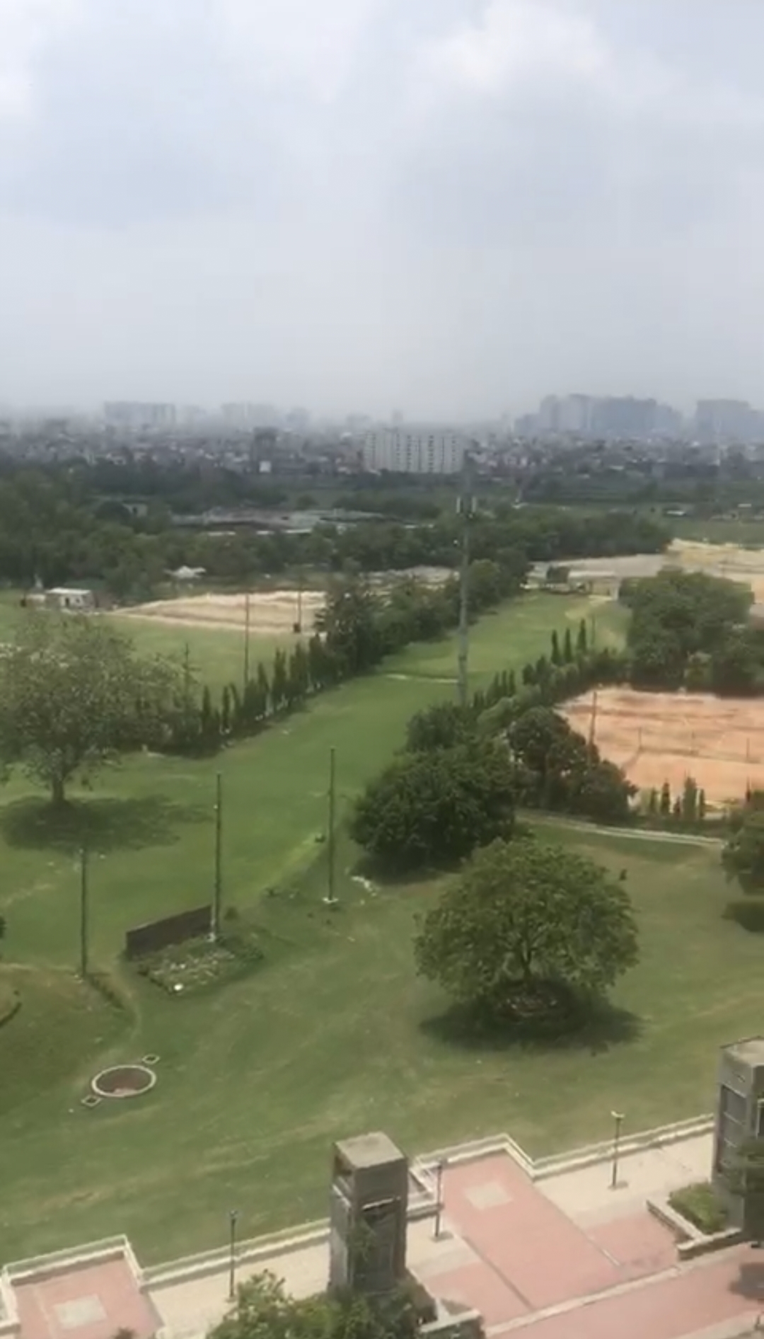 3 BHK 1620 Sq.Ft. Apartment in Gaurs Global Village