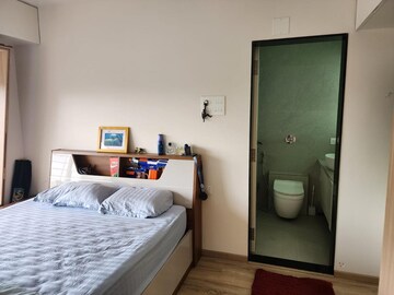 Bedroom in 3.5 BHK Apartment at Parmar Garden, Wanwadi – for Rent