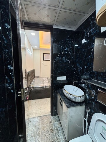 Team Area in 1 BHK Apartment at The Grand, Sector 52 – for Rent