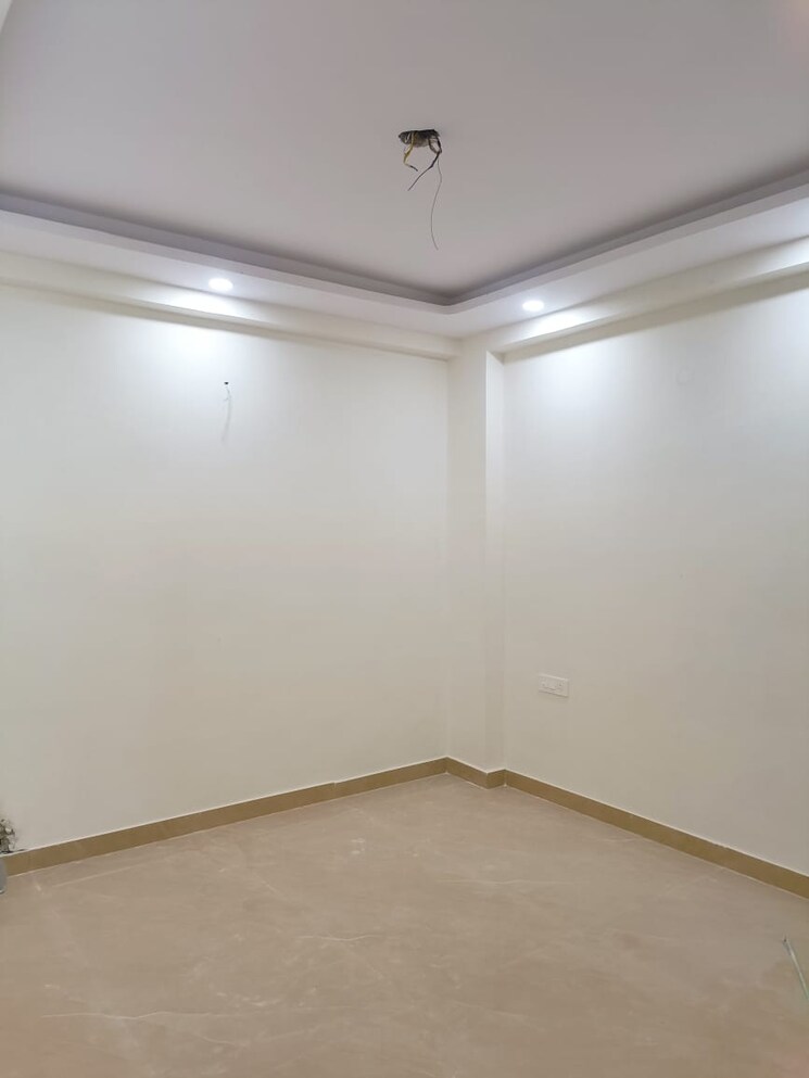 Room, chattarpur 4 Bedroom 200 Sq.Yd. Builder Floor In Chattarpur Delhi 8543238