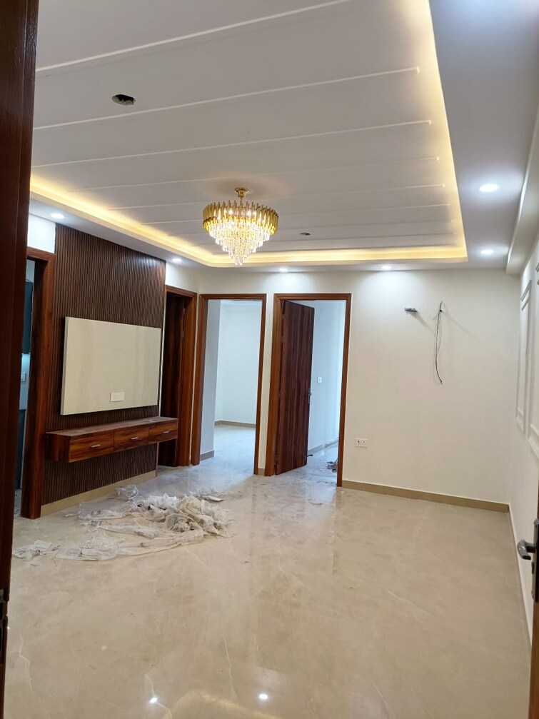 Cover Image, chattarpur 4 Bedroom 200 Sq.Yd. Builder Floor In Chattarpur Delhi 8543238