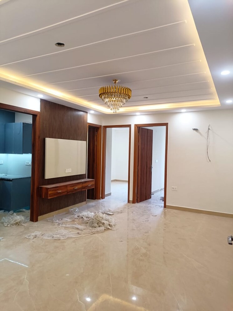 Room, chattarpur 4 Bedroom 200 Sq.Yd. Builder Floor In Chattarpur Delhi 8543238