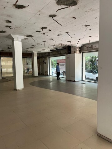  Showroom For Rent in Trans Avenue, Andheri West