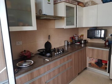 Kitchen in 2.5 BHK Apartment at Indiabulls Centrum Park, Sector 103 – for Rent