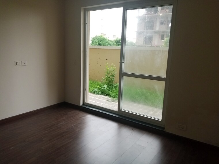 Room, indiabulls-centrum-park 2.5 Bedroom 1681 Sq.Ft. Apartment In Sector 103 Gurgaon 8543381