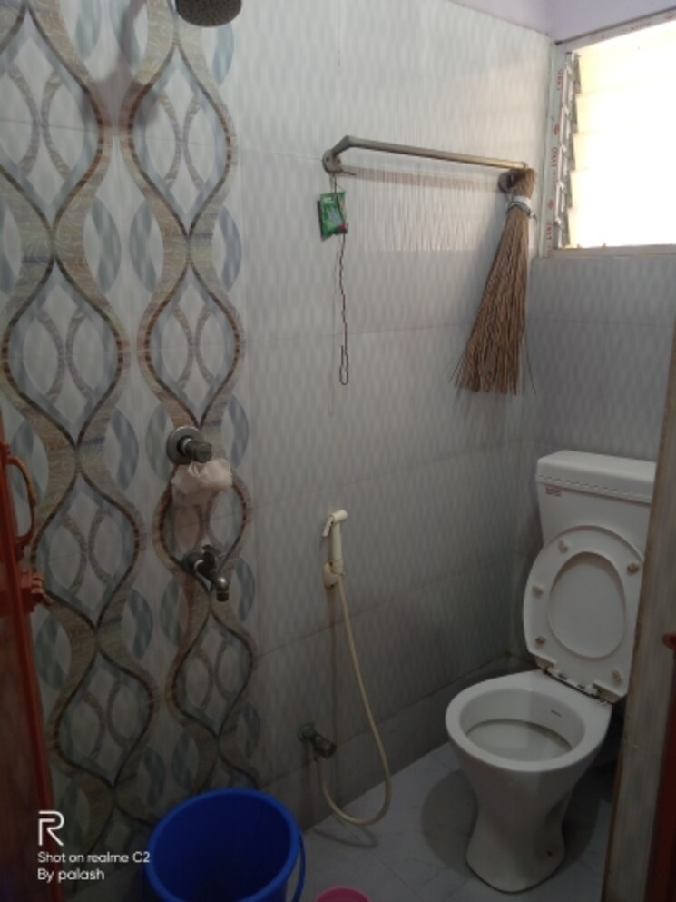 Bathroom, mukundapur 2 Bedroom 850 Sq.Ft. Apartment In Mukundapur Kolkata 8543387