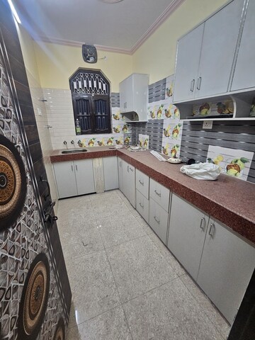 Balcony in 2 BHK Builder Floor at Sector 9 – for Rent