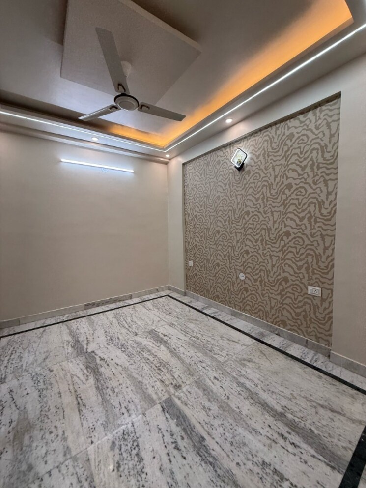 Room, vasundhara sector 1 3 Bedroom 1500 Sq.Ft. Builder Floor In Vasundhara Sector 1 Ghaziabad 8543436