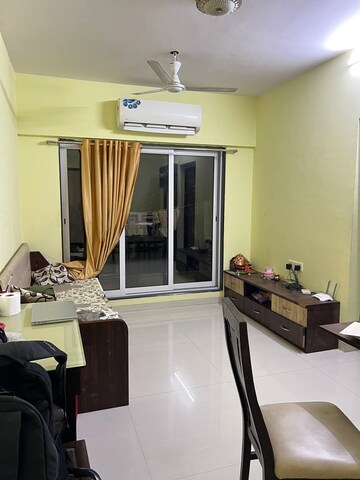 Master Bedroom in 1 BHK Apartment at Sai Deep Plaza Nalasopara , Nalasopara East – for Sale