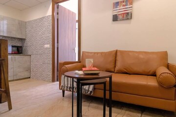 Bedroom in 1 BHK Apartment at Sai Deep Plaza Nalasopara , Nalasopara East – for Sale
