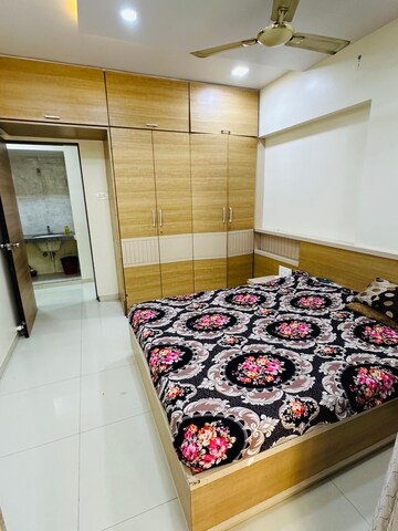 Bedroom in 2 BHK Apartment at Lodha Amara, Kolshet Road – for Rent