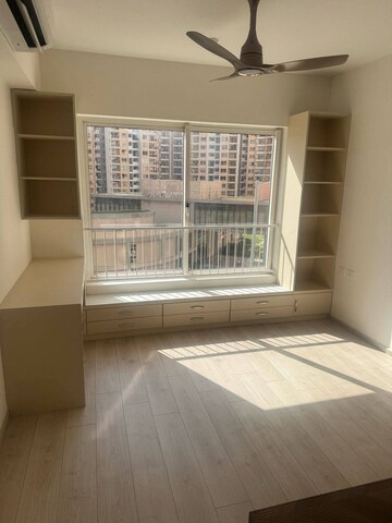 Room in 3 BHK Apartment at Shapoorji Pallonji Joyville Phase 2, Sector 102 – for Rent