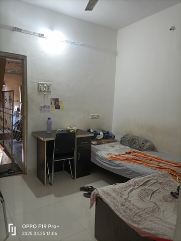 Bedroom in 1 RK Villa at Karve Nagar – for Rent