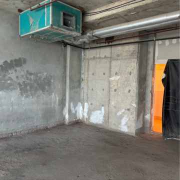 Team Area in  Shop at Emaar The Palm Square, Sector 66 – for Sale