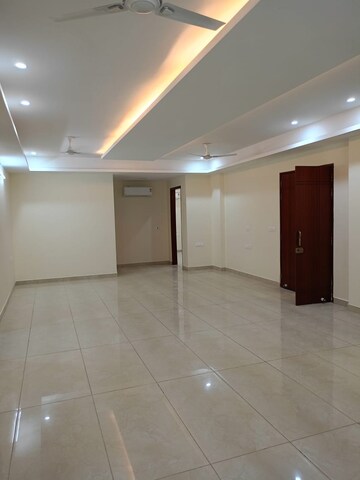 3 BHK Builder Floor For Rent in Sector 57