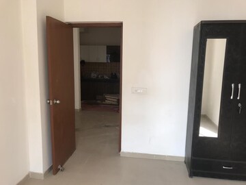 Room in 3 BHK Apartment at Mahagun Mywoods, Sector 16c Greater Noida – for Rent