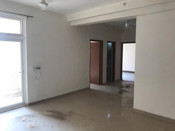 Room in 3 BHK Apartment at Mahagun Mywoods, Sector 16c Greater Noida – for Rent